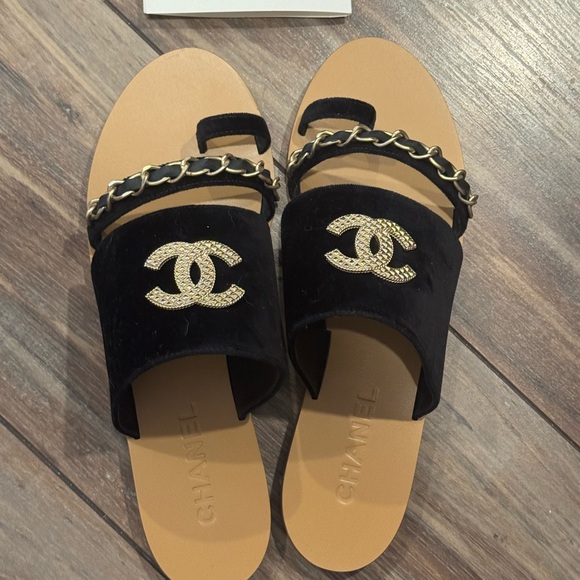 Chanel Chain AUTHENTIC Mule Black Tan Women's Sandals Italy NEW Size 42 US 11 ❤️ - Picture 8 of 15